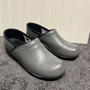 BJORK Professional ELLA Gray Leather Clogs‎ Size 39/40